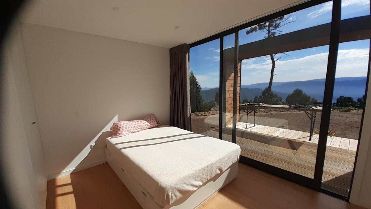 Bungalow Com Piscina Селорику ди Бащу Екстериор снимка